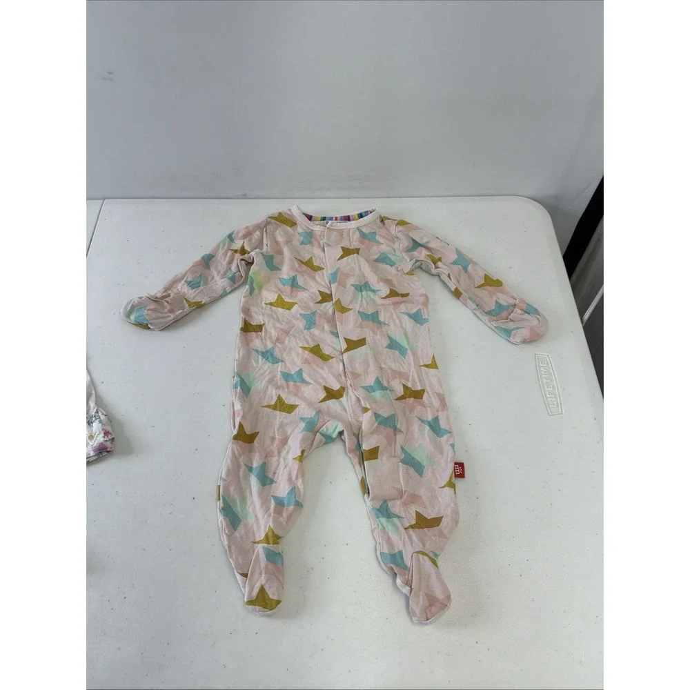 Lot of 2 Magnetic Me Modal Magnetic Footie Sleeper 0-3 8-12 Pounds Floral Stars